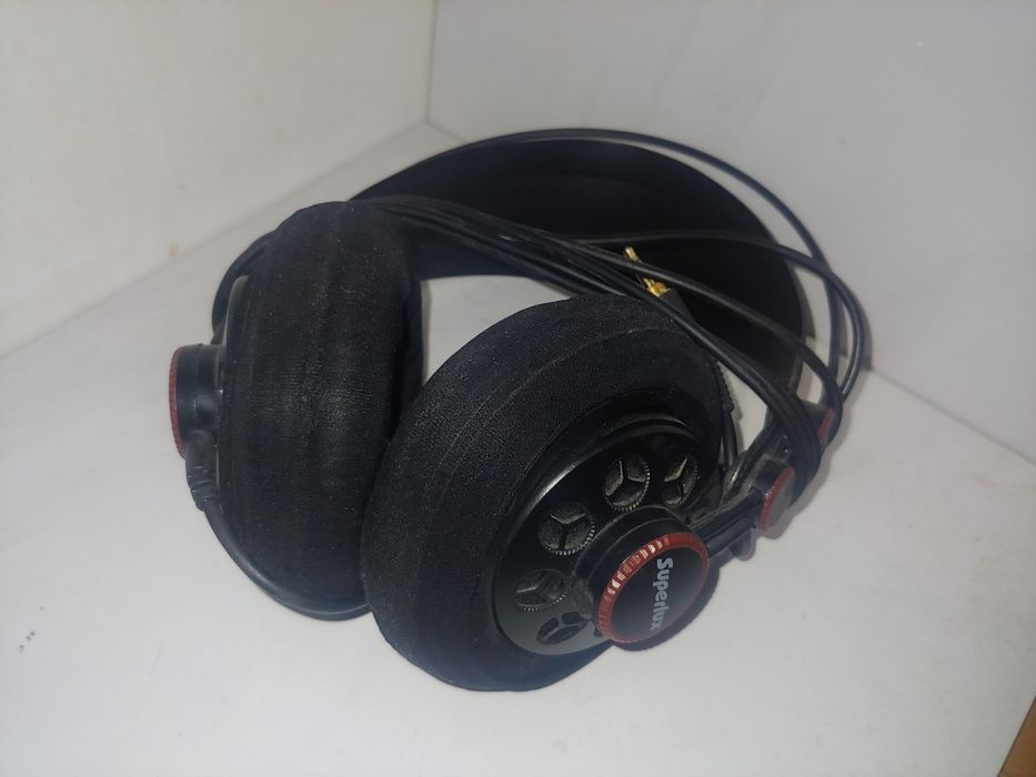 Słuchawki Superlux HD 681