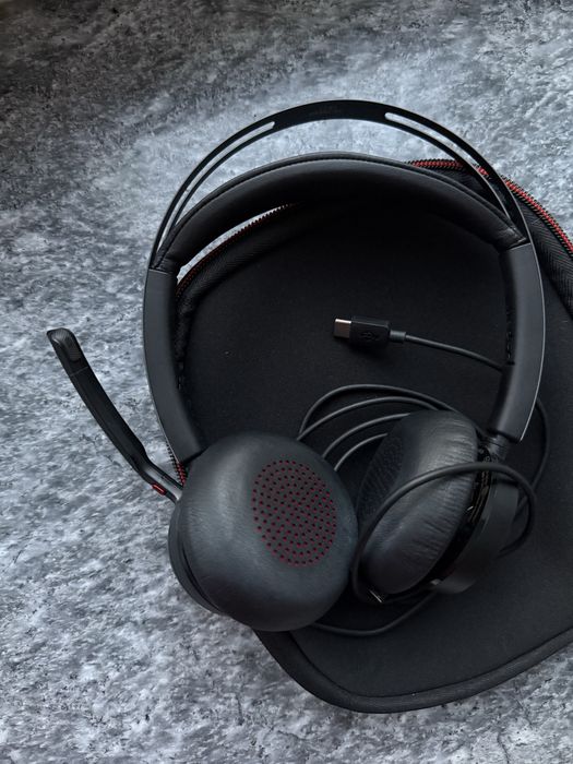 Headset poly voyager