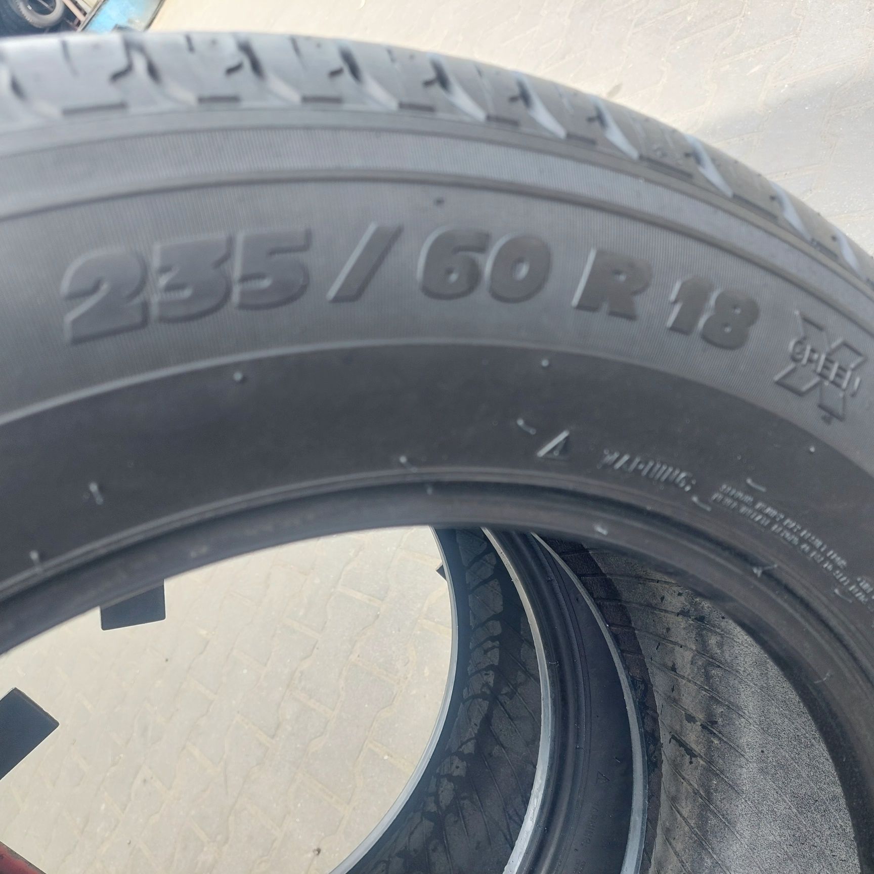 Opony letnie Michelin 235 60 R18