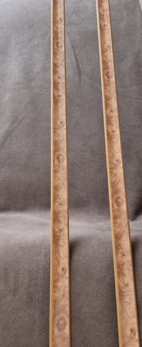 Пластикові кутики у відмінному стані