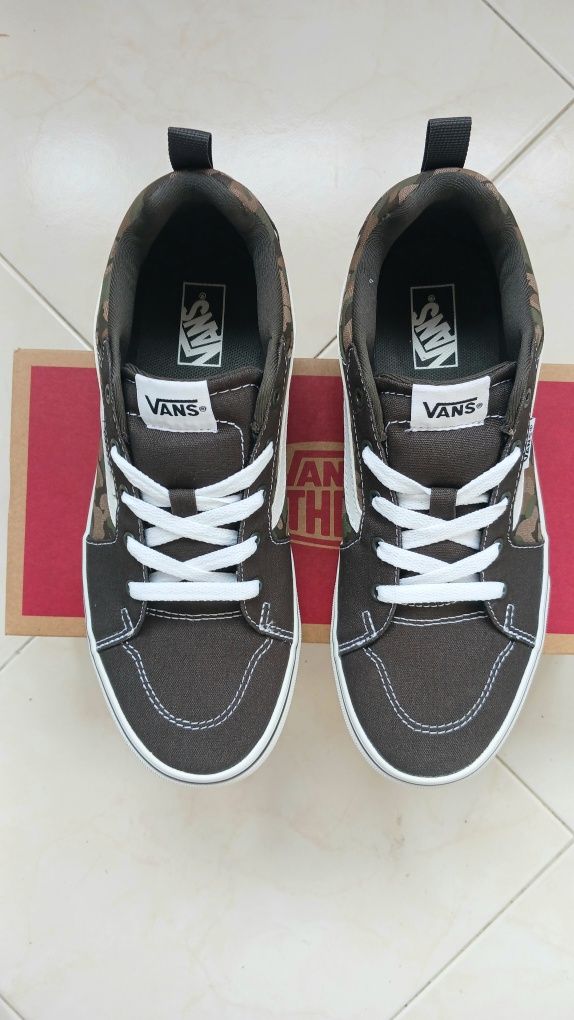Sapatilhas Vans Novas