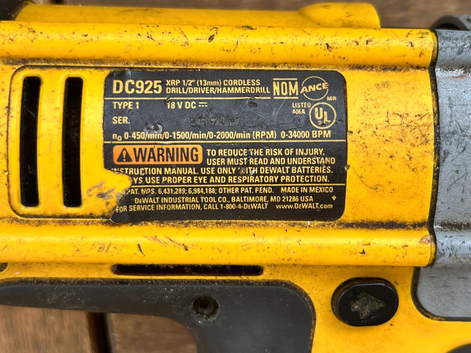 Wiertarko-wkrętarka udarowa DeWalt DC925 18V