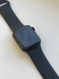 Apple Watch Series SE 2 2022 40 mm АКБ 93%