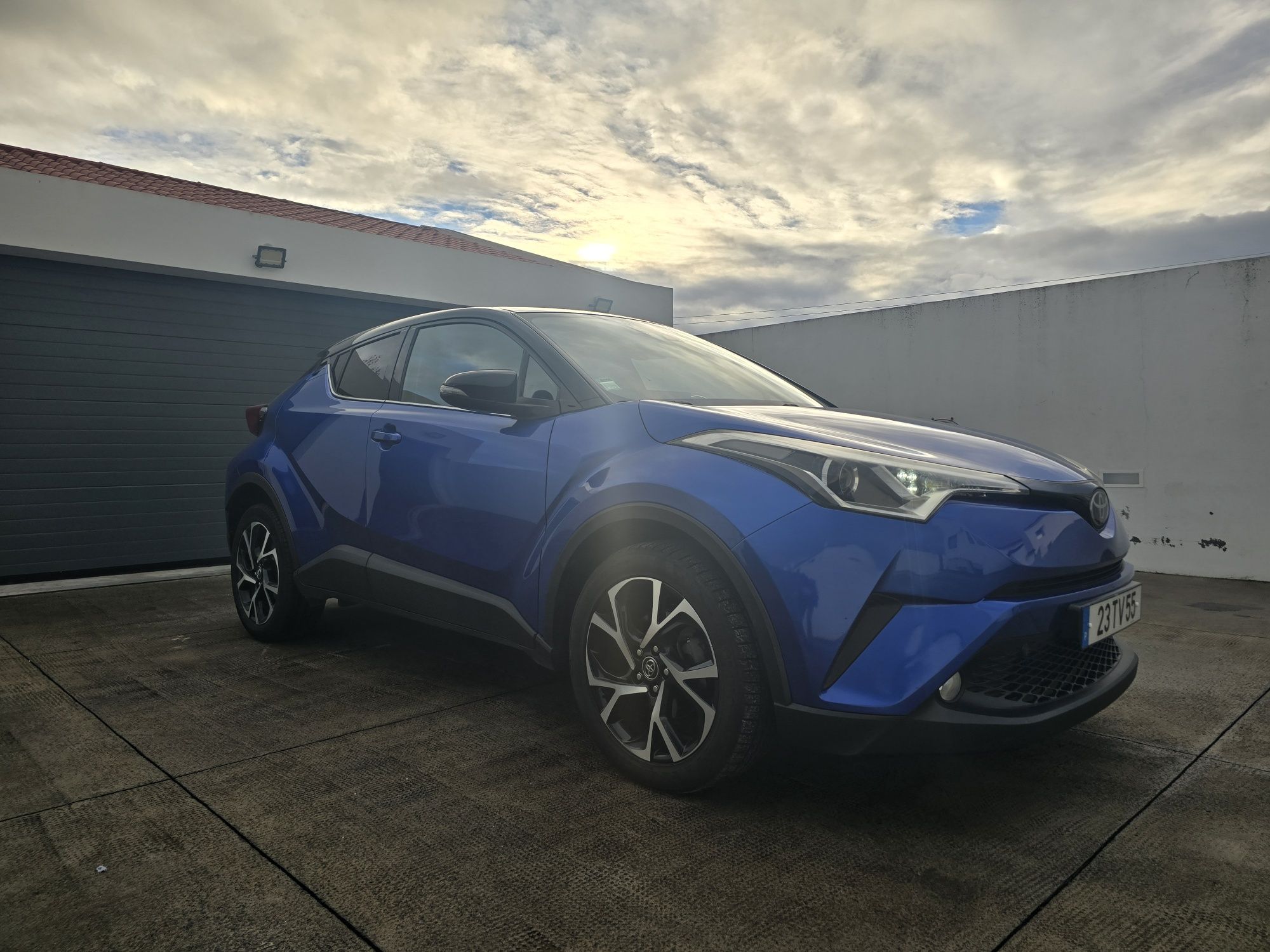 Toyota c-hr 1200 com 47 mil km