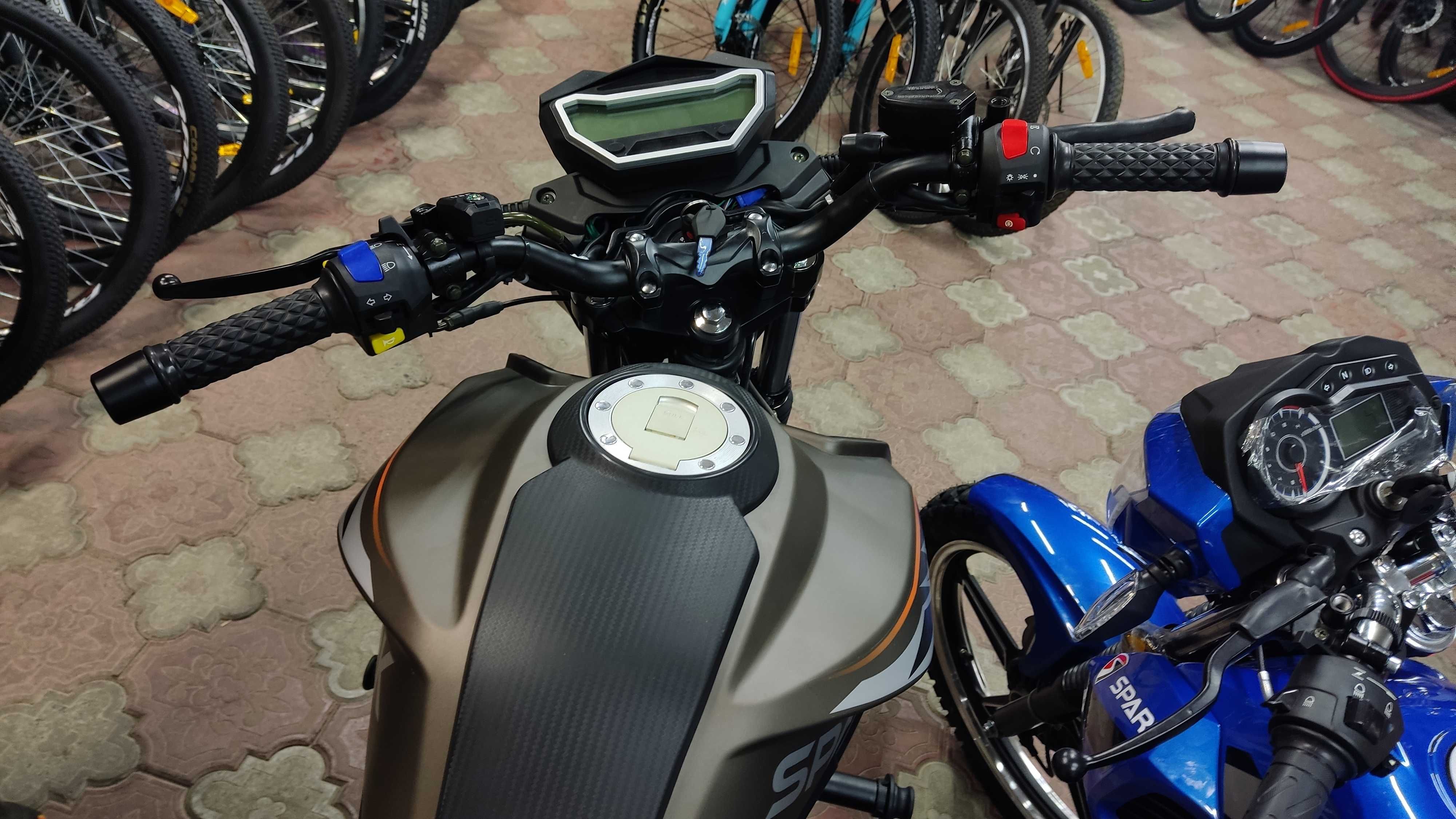 Новий Мотоцикл Spark 250R-32