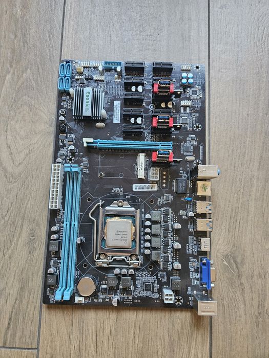 Płyta główna Esonic B250-BTC-Gladiator + Intel Core i3-6100