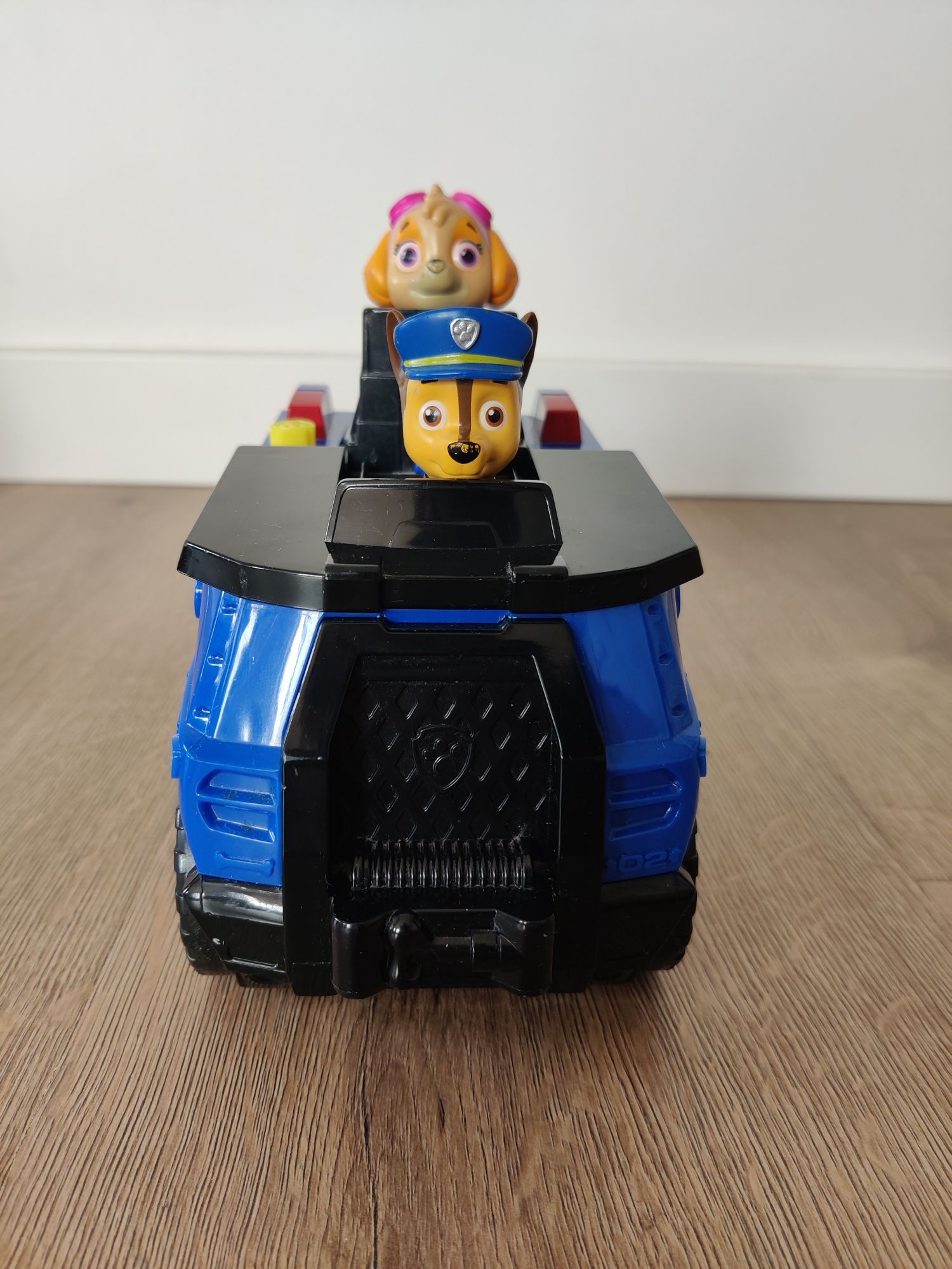 Psi Patrol, Chase i Sky, pojazd 2w1