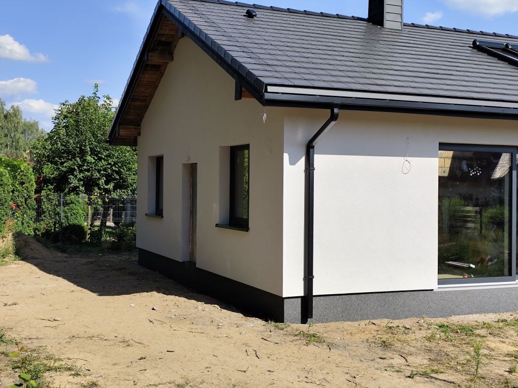 Murowanie. Szalowanie stropu schodów. Ocieplenia.