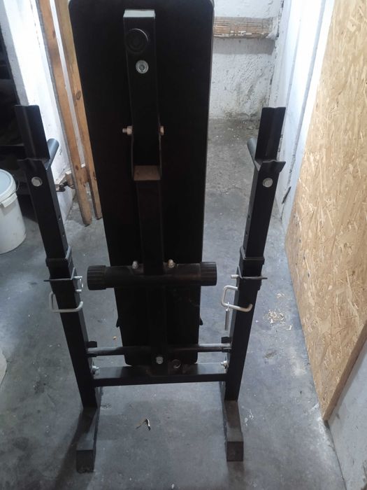 Zestaw treningowy na siłownię.