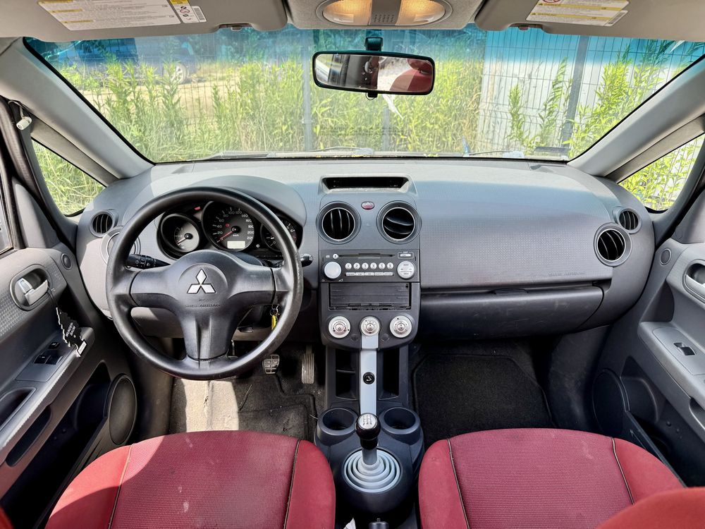 Mitsubishi Colt 1.1 Benzyna  *2007 * 190 tys * Czerwony środek * Ladna