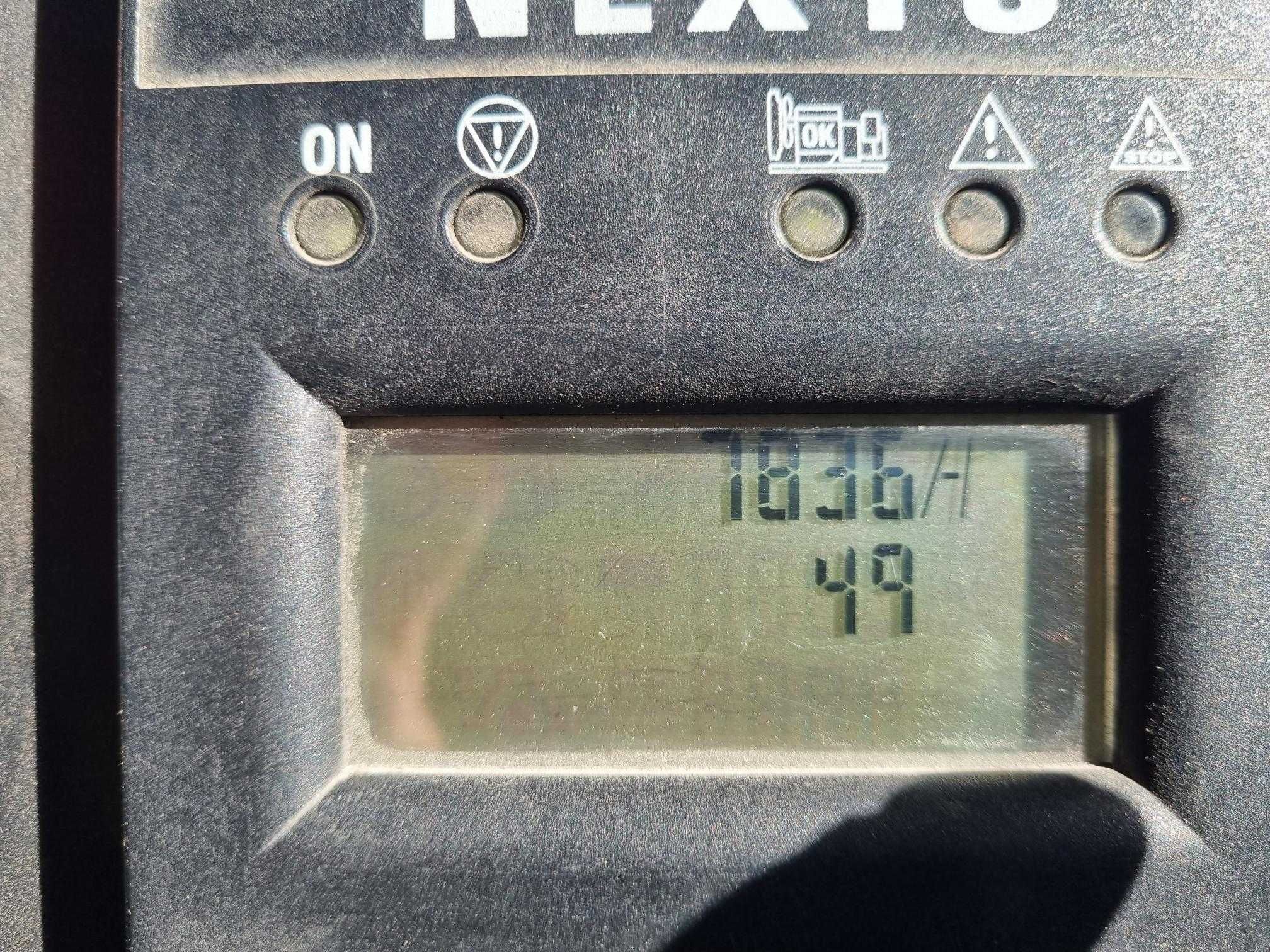 Agregat prądotwórczy 3 f  303 KVA SDMO J300  rok 2006  7836 h.