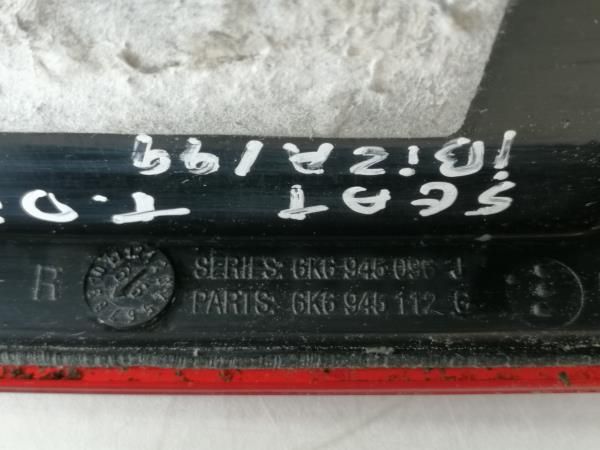 Farolim direito SEAT Ibiza II (6K1)