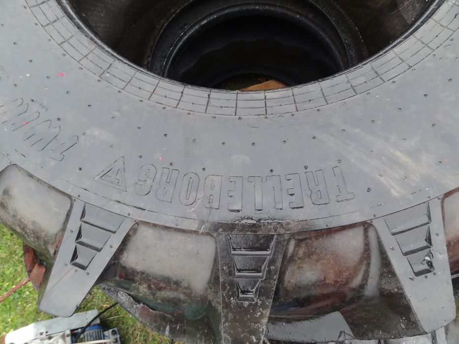 Opona TRELLEBORG Twin 414, 800/55-30.5