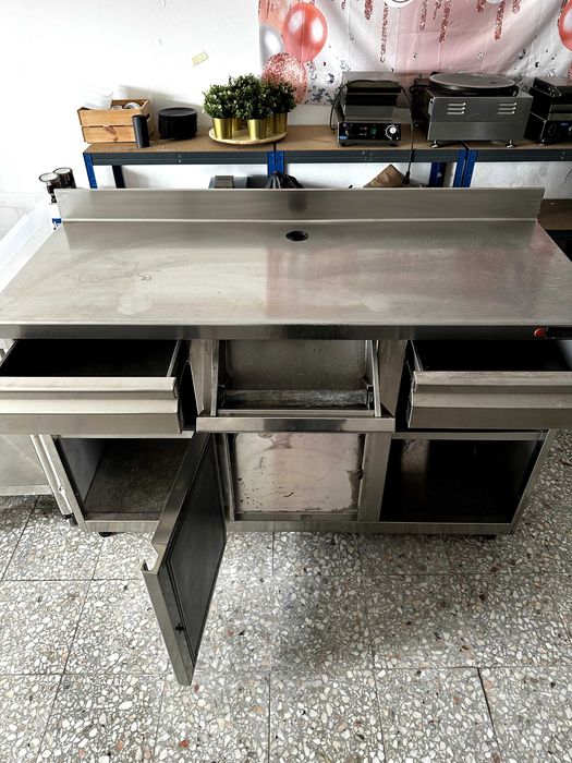 Bancada de Inox c/ tulha