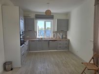 Продаж нового будинку с ремонтом. В. Олександрівка. Бориспільский р-н.
