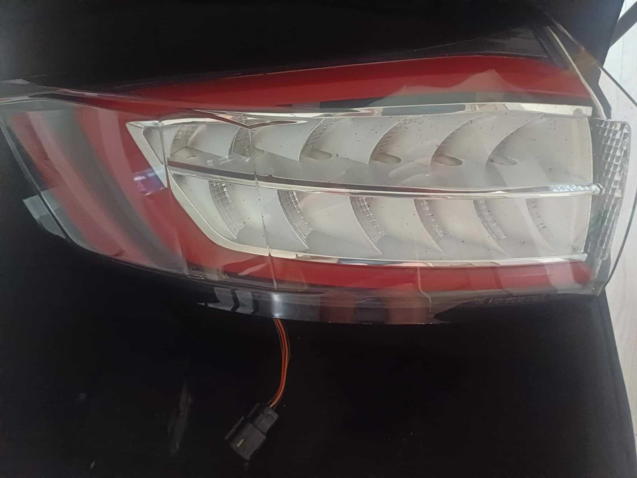 Lampa Ford Edge . Lewa - tył 2016 - 2019