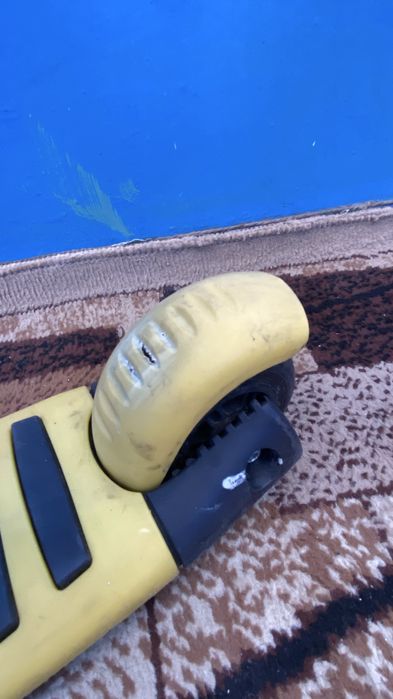 Самокат дитячий  3-6 р.