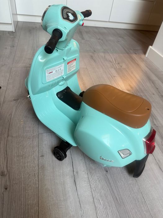 Jeździk Skuter vespa dla dziecka