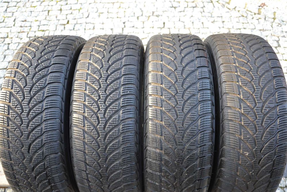 Koła Mercedes C W205 W204 CLA Czujnik 205/60R16 Zima Super stan