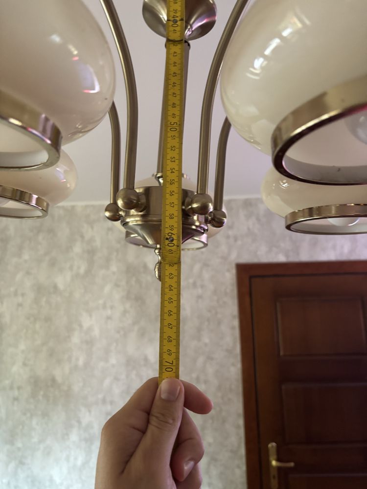 Piękny lampa - żyrandol