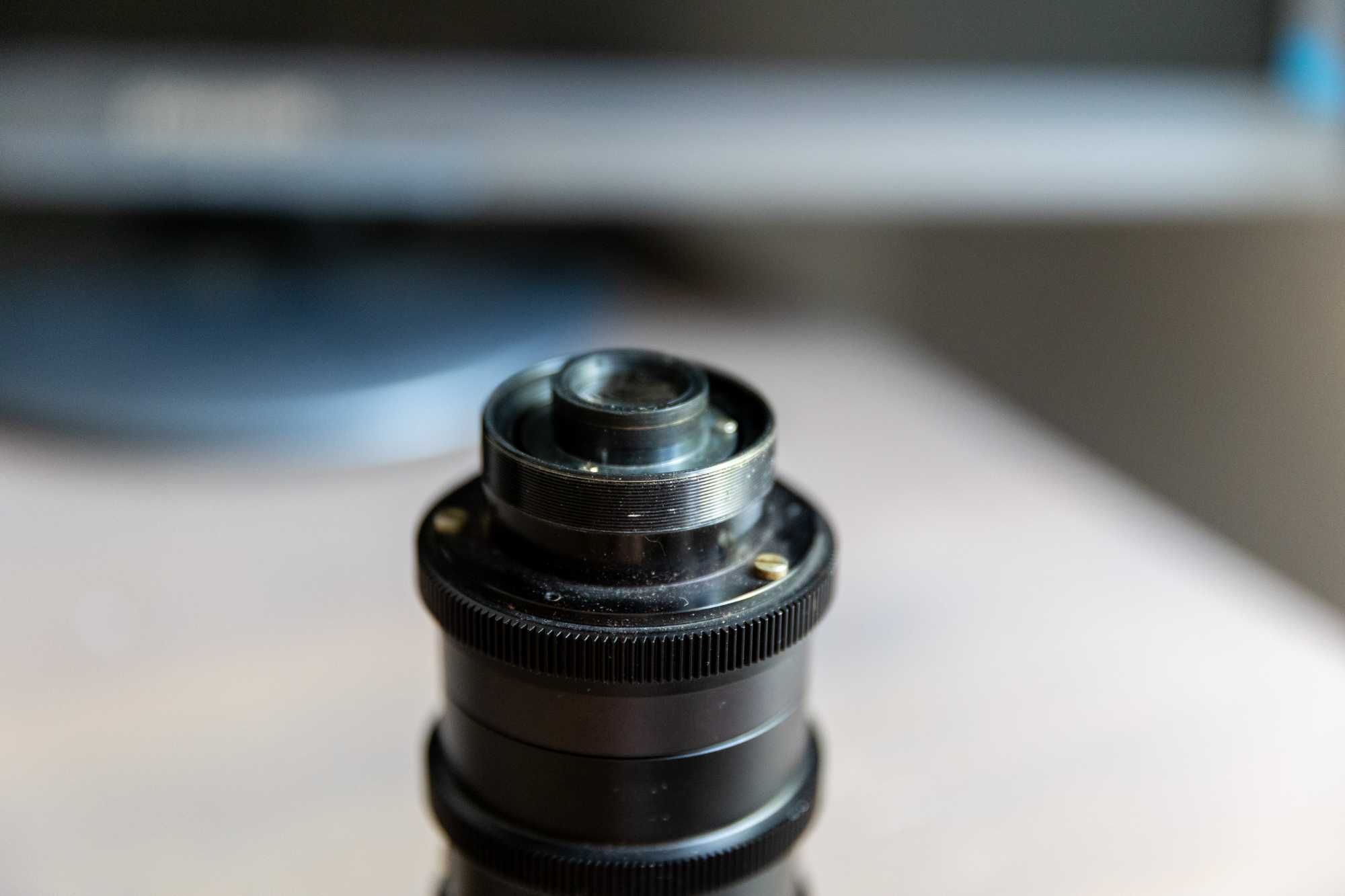 Obiektyw Schneider-Kreuznach 12.5-75mm f1.8 Variogon