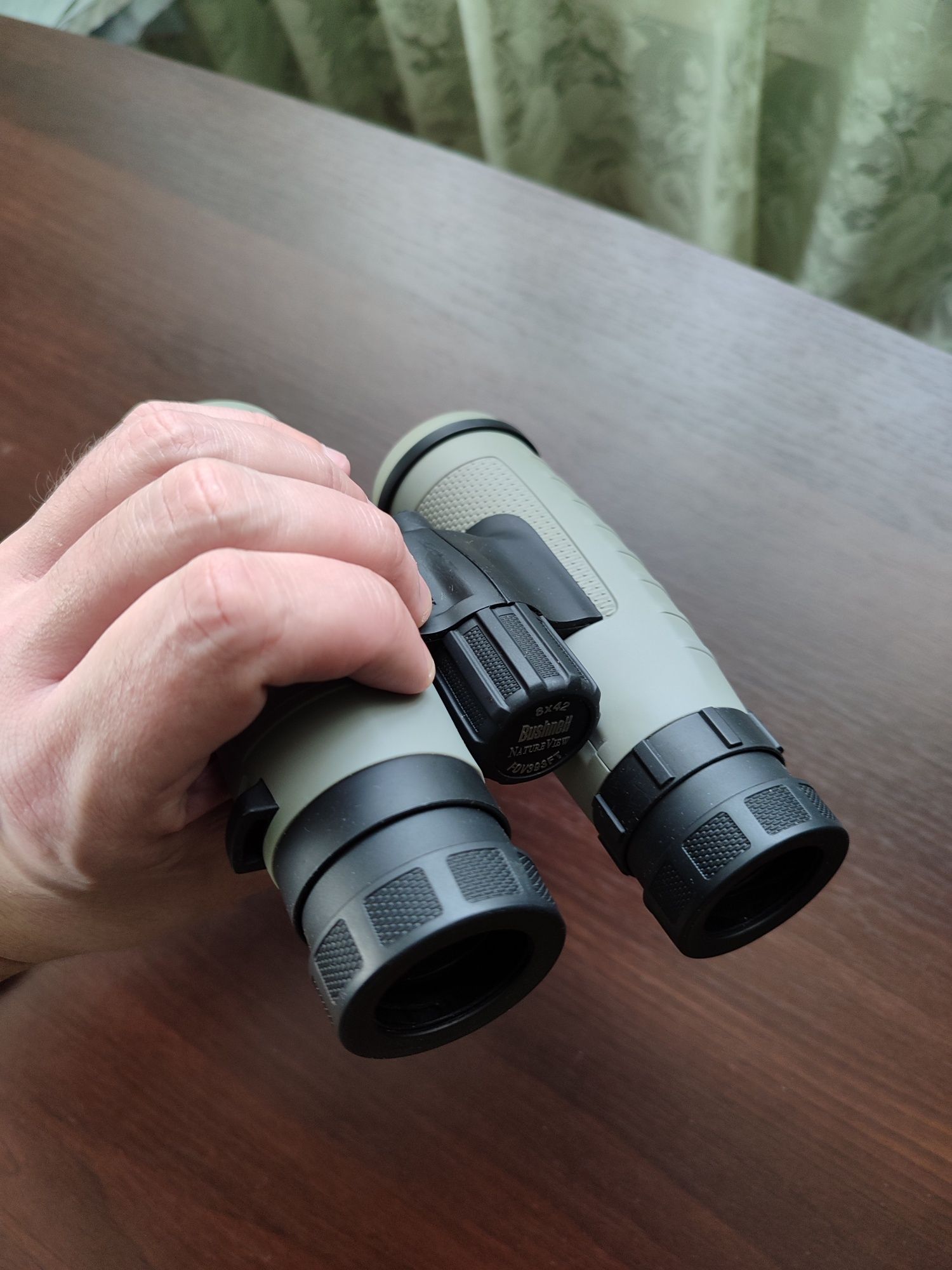 Бинокль Bushnell 8x42 Nature View  Стан !!!