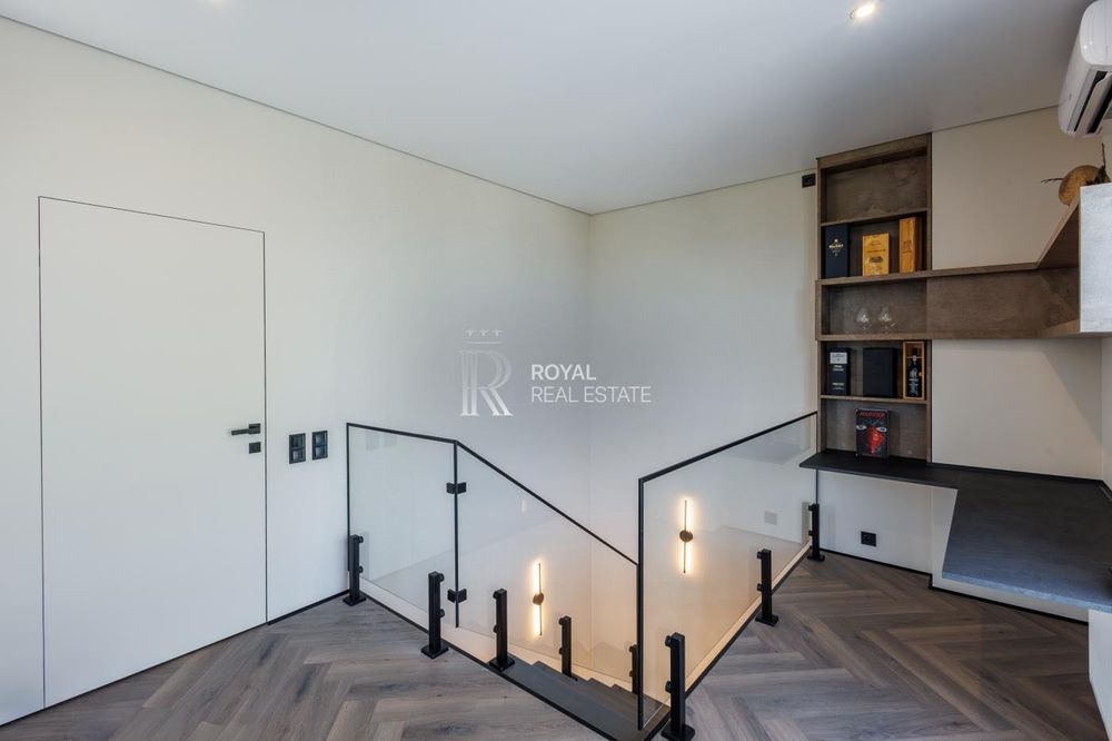 Продаж будинку Київ 4к 142м2 Русанівські Сади Дніпровський