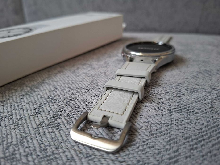 Praktycznie nowy Samsung Galaxy watch 6 Classic 47mm wersja z LTE.