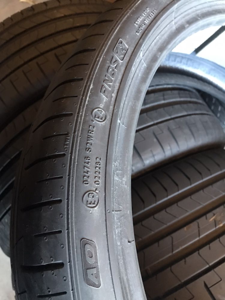 255/35/21 R21 Pirelli PZero PZ4 4шт