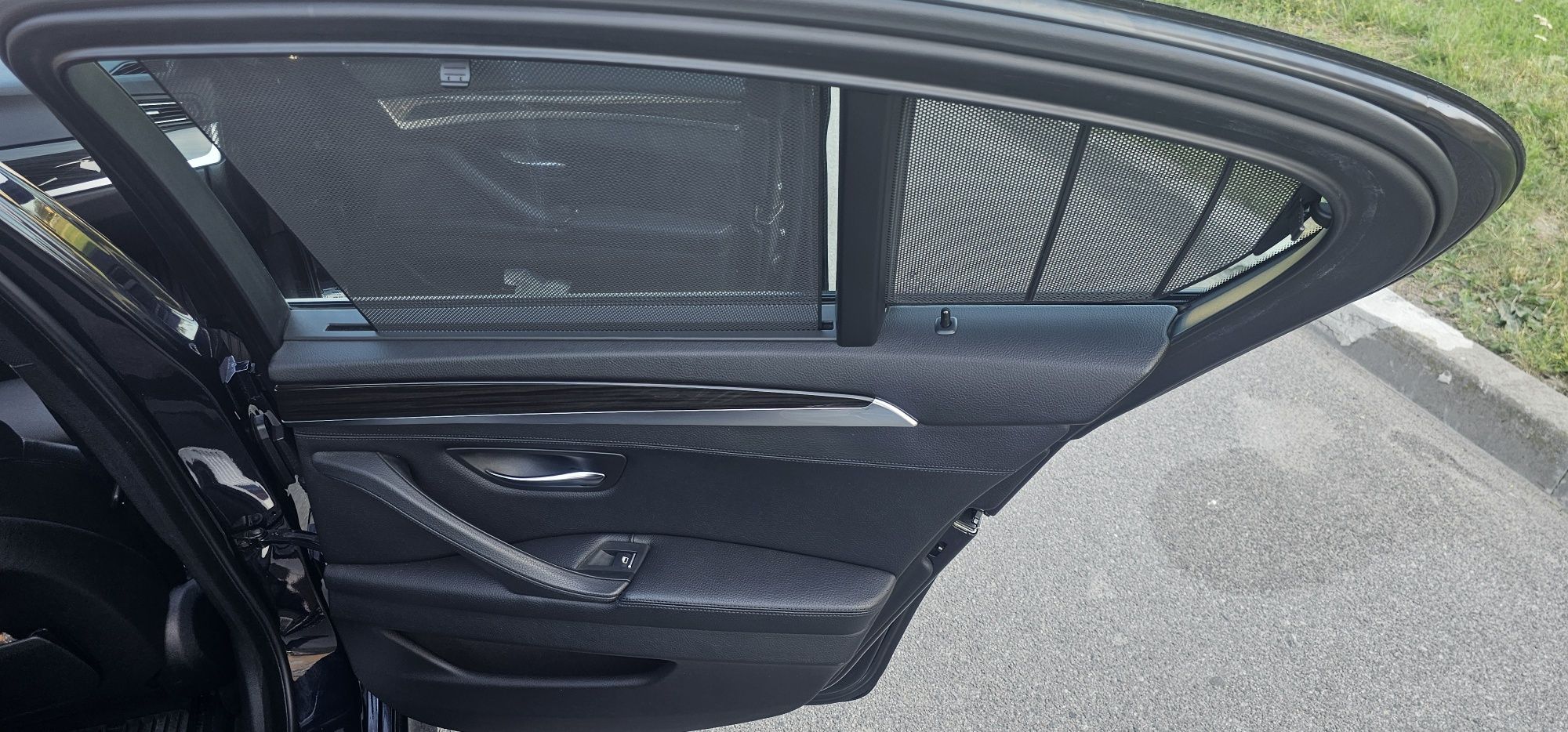 BMW 528i M 2015р.11 місяць