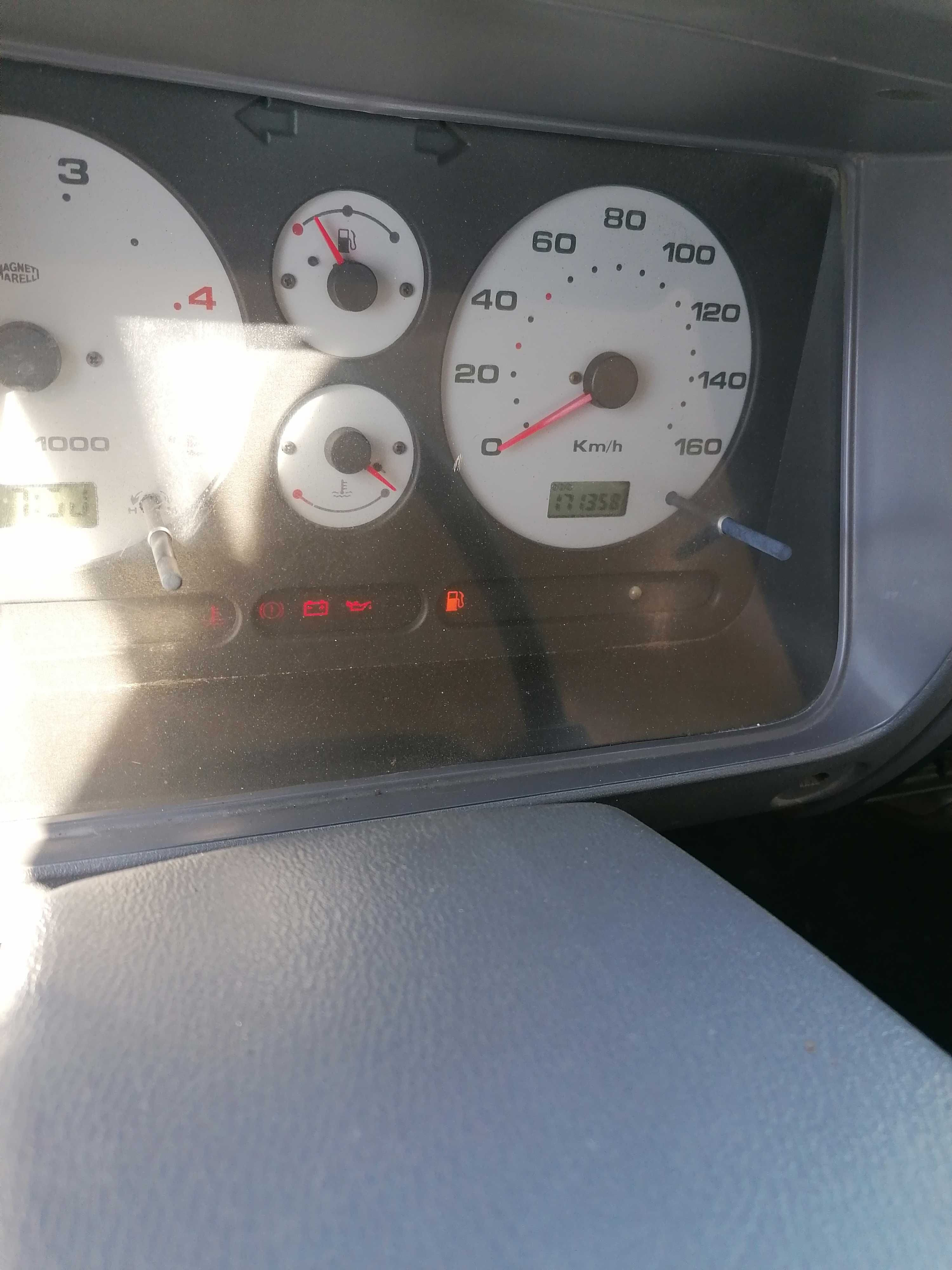 Nissan Cabstar 2002