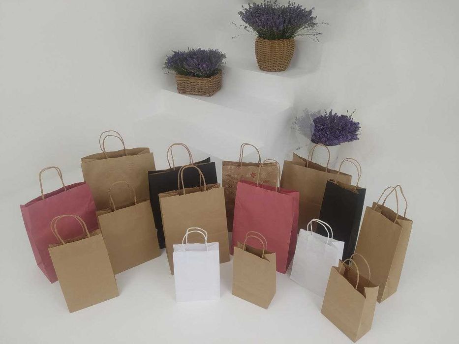 Крафт пакети з ручками в асортименті