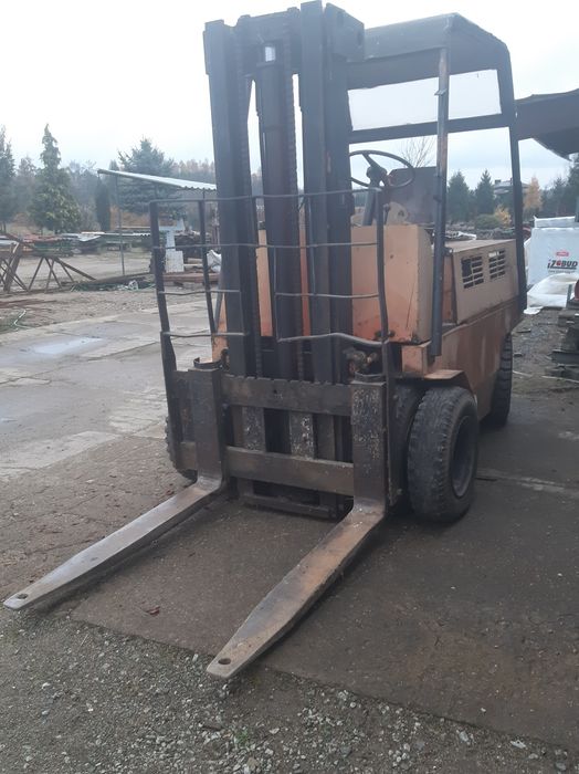 Wózek widłowy BUŁGAR 3,5 t