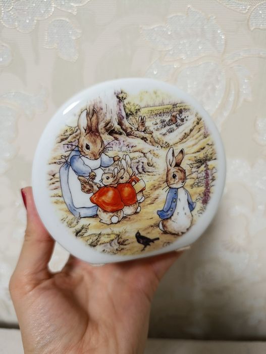 Скарбничка, копілка Беатрікс Поттер, Пітер кролик