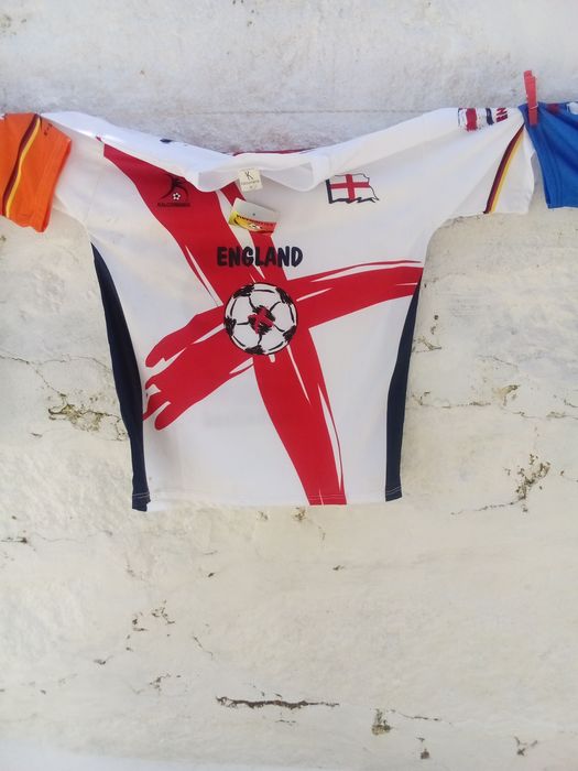 Camisolas meia manga,Novas