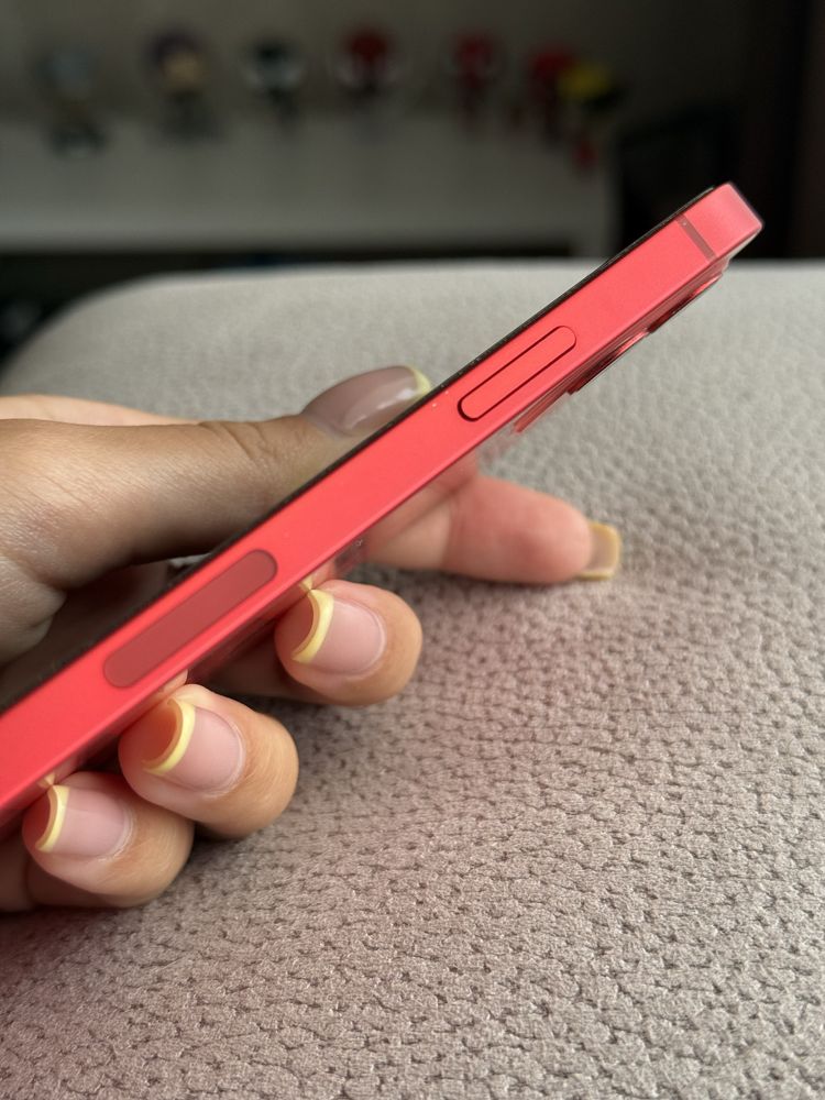 iPhone 12 128gb,red