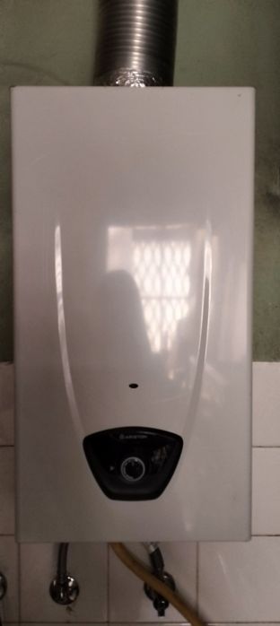 Esquentador Ariston gás botija