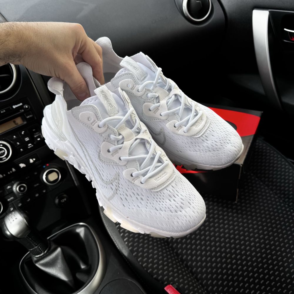 Чоловічі кросівки найк реакт білі сітка Nike React Vision white