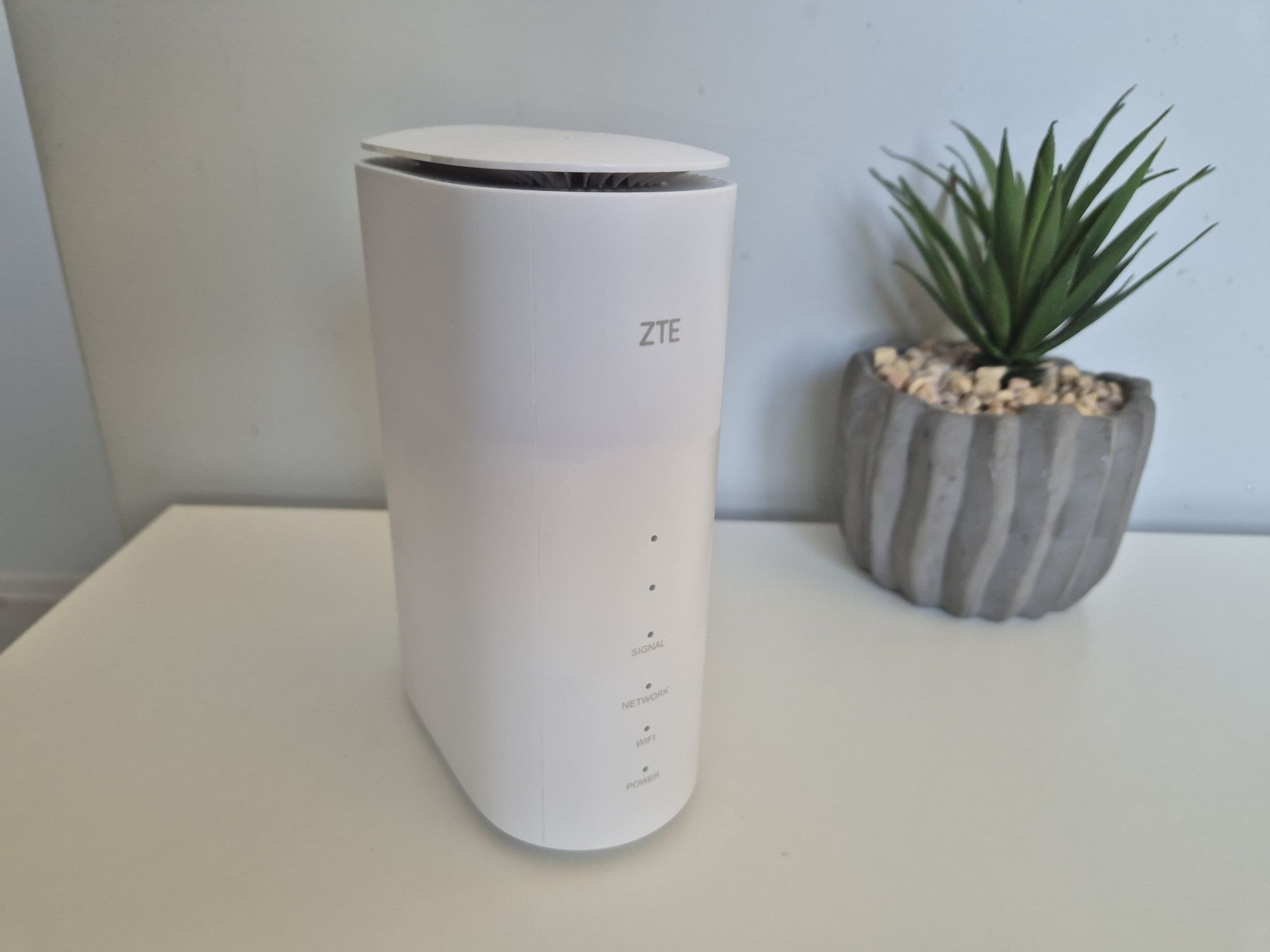 Router ZTE MC801A 5G LTE