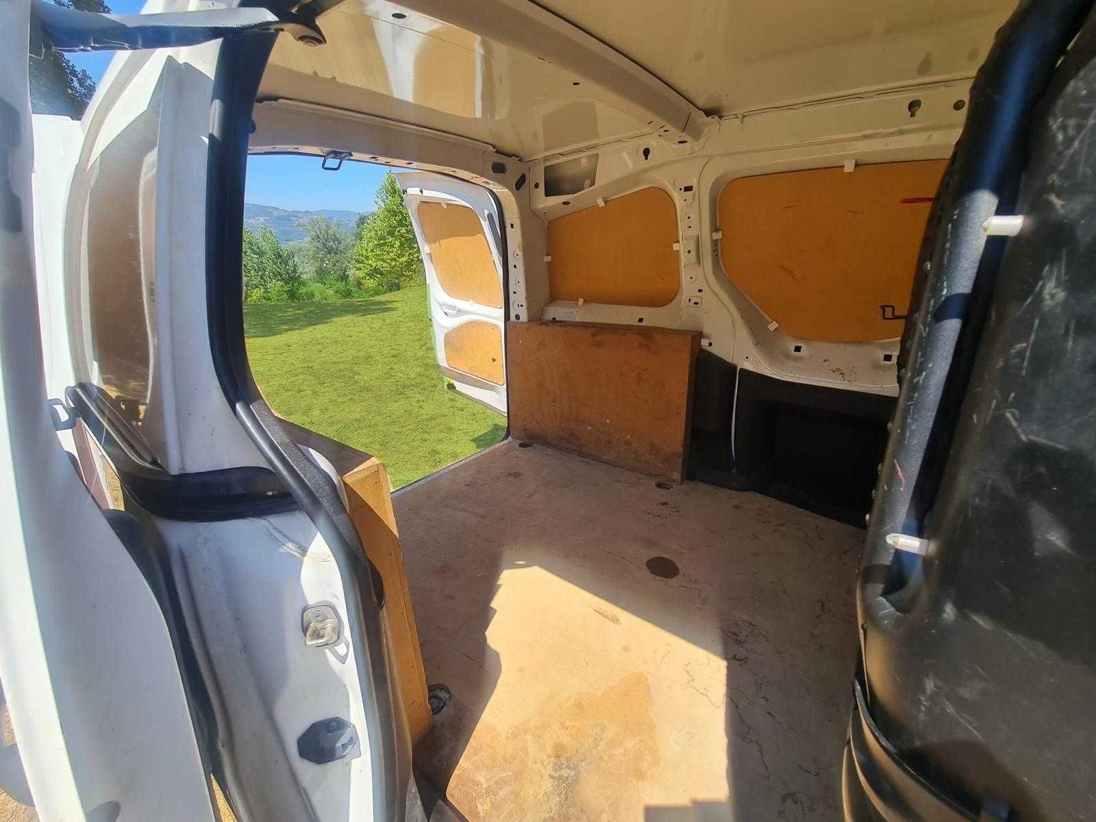 Citroën Berlingo 1.6 Gasolina 3L IVA DEDUTÍVEL