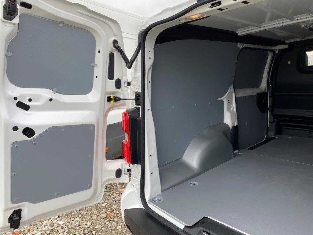 Zabudowa Busa Sufit z plastiku Toyota Proace L3H1 LONG Wysyłka Gratis