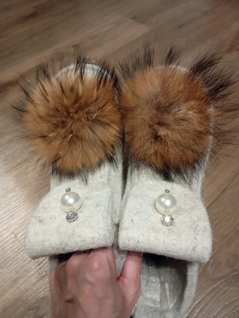 Продам женские валянки