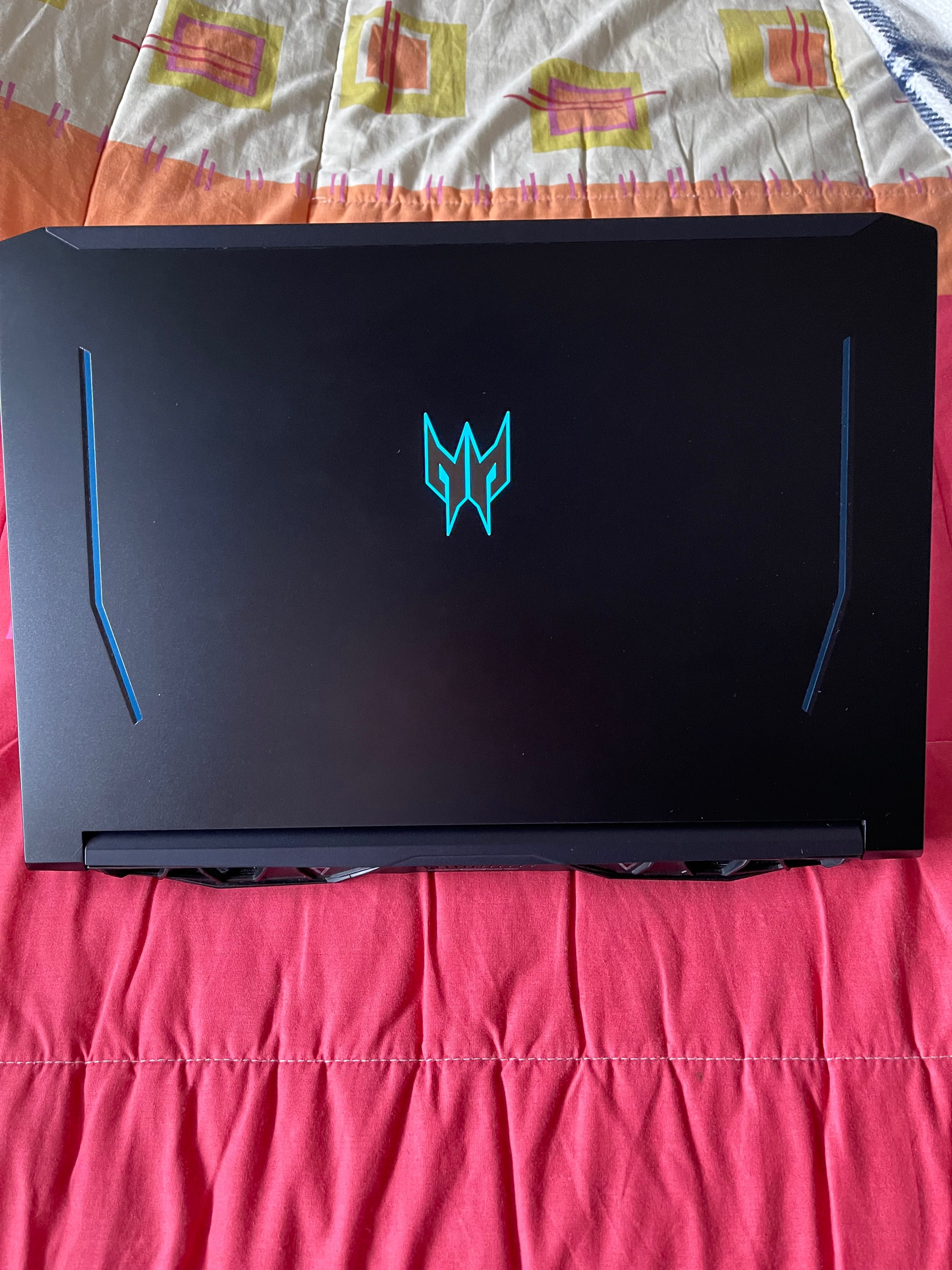 Portátil gaming acer helios 300