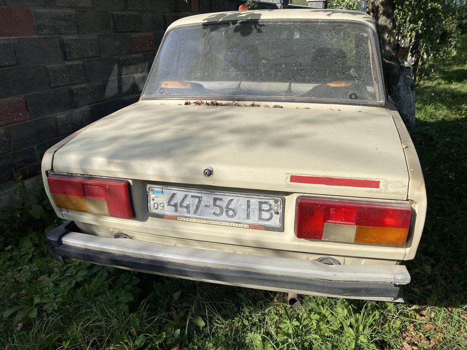 Ваз 2105 на повному бойовому ходу
