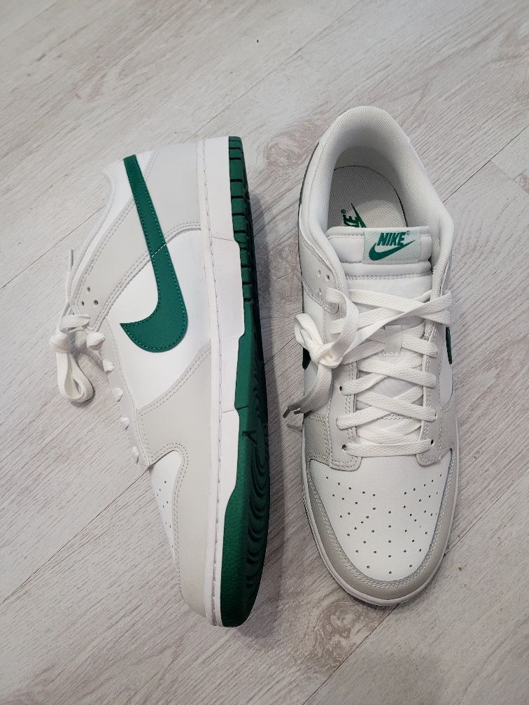 Кроссовки NIKE DUNK Low нові original