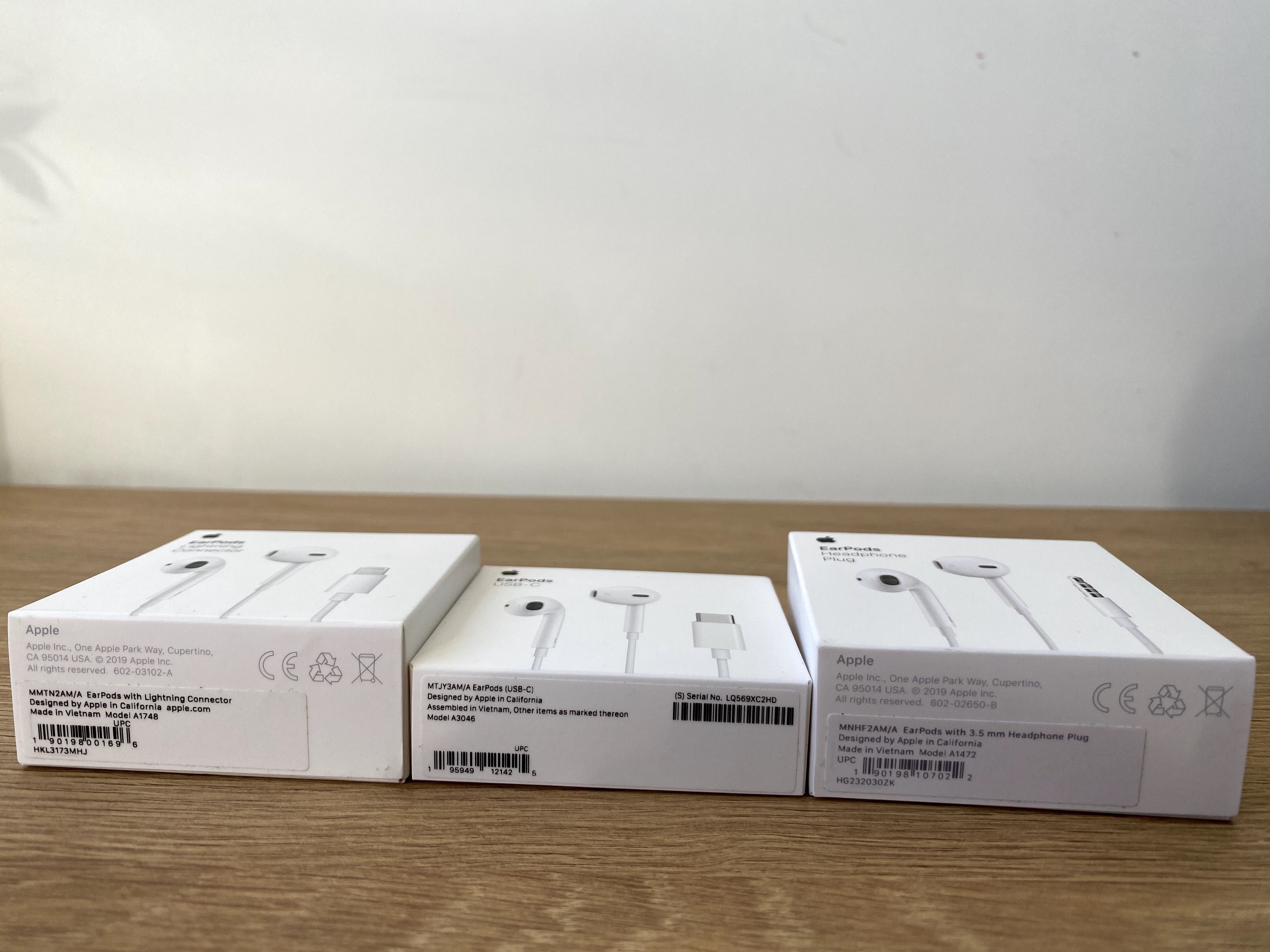 Оригінальні навушники Apple EarPods 3.5 mm Lightning USB-C