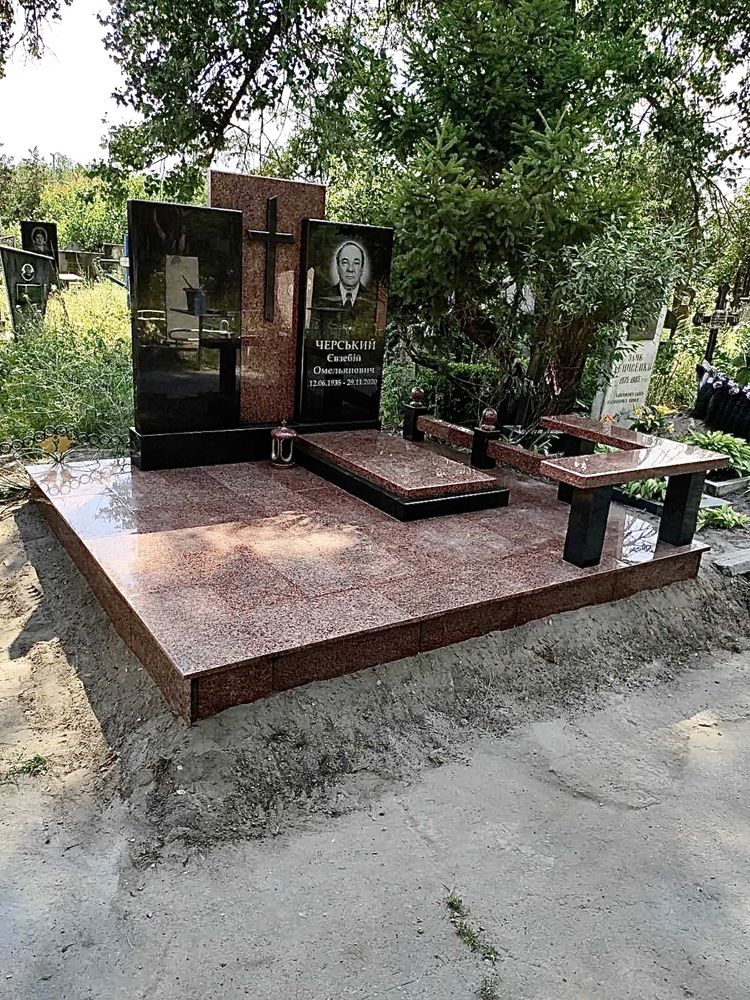 Пам’ятники Кременчук від виробника,Оплатата частинамиВиезд і установка