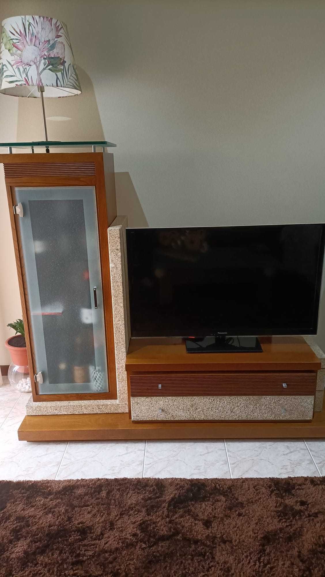 Móvel de Sala com Mesa