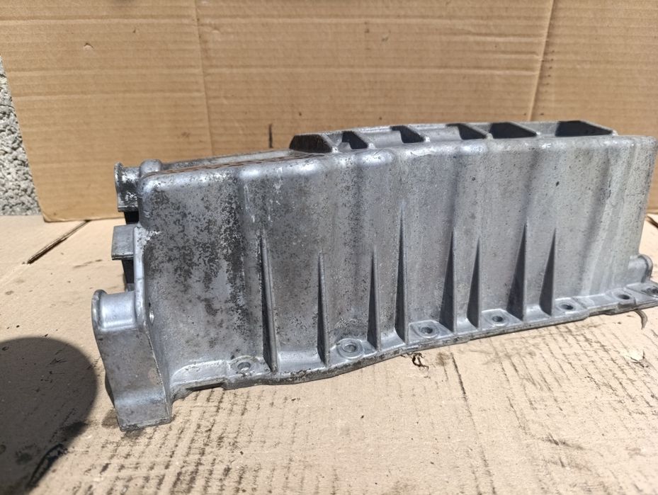 Піддон поддон 2.0 Di-D Mitsubishi Outlander Grandis Lancer 038103603AL