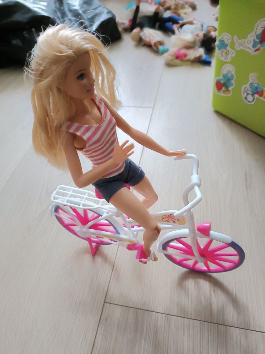 Barbie na rowerze